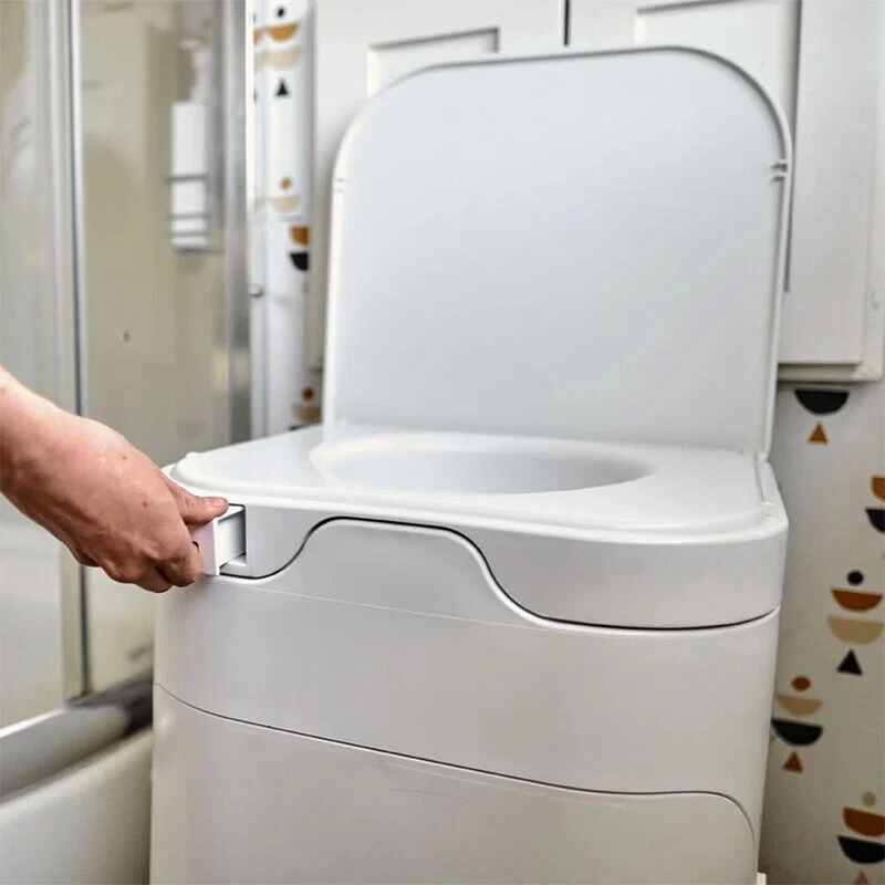 OGO Compost Toilet With Free Coco Coir Compost Medium 11 OGO Compost Toilet With Free Coco Coir Compost Medium - Image 9